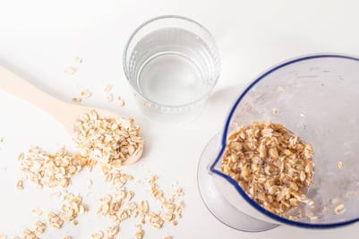 Por qué se debe remojar la avena antes de comerla