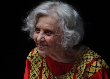 "Sigo preguntándome qué va a pasar con México": Elena Poniatowska