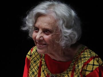 "Sigo preguntándome qué va a pasar con México": Elena Poniatowska