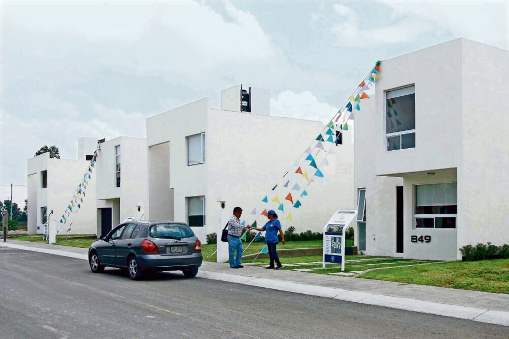 Oferta. El Fondo de la Vivienda del Instituto de Seguridad y Servicios Sociales de los Trabajadores del Estado da créditos desde 450 mil pesos hasta 3 millones de pesos (ARCHIVO EL UNIVERSAL)