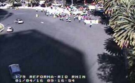 Campesinos protestan en la Bolsa Mexicana de Valores