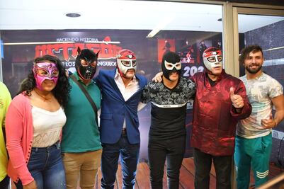 Inauguran exposición "40 años haciendo historia" en estación del Metro Garibaldi-Lagunilla