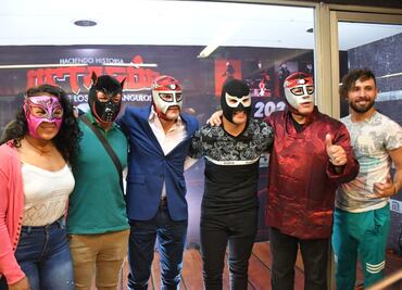 Inauguran exposición "40 años haciendo historia" en estación del Metro Garibaldi-Lagunilla