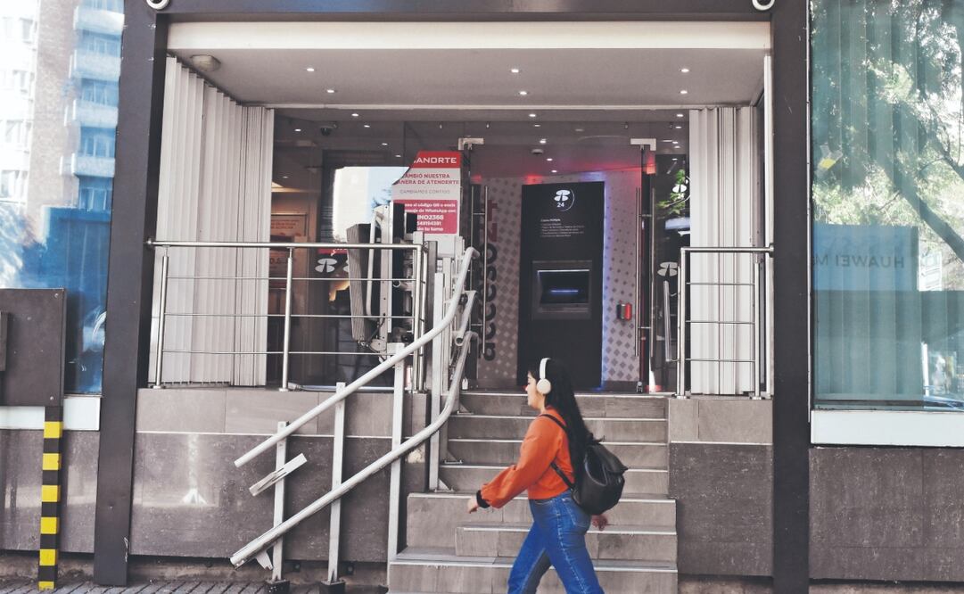 Tres bancos fueron robados con violencia en el último mes en el Estado de México, lo que incrementó la cifra con respecto al año pasado. Foto: de ARCHIVO EL UNIVERSAL