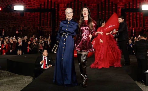 Meryl Streep y Anne Hathaway visten a México a la moda
