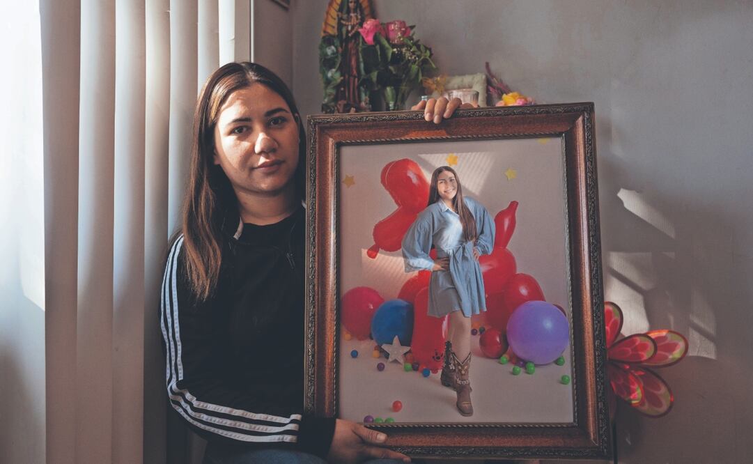 Tras el feminicidio de Ariday, Ibeth comenzó con su propia investigación, revisó el celular de su hija y logró identificar los mensajes de acoso. Foto: de  Aimee Melo. El Universal