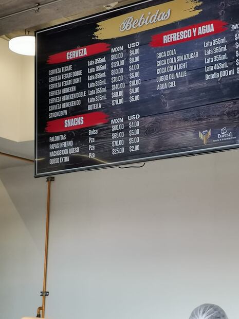 ¿Cuánto cuesta la cerveza y comida en el juego entre Padres y Giants en el estadio Alfredo Harp Helú?