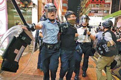 Hong Kong vive gresca tras protesta