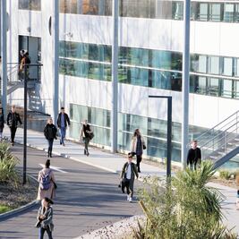 Francia, opción para estudiantes de México