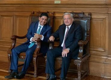 Acusaciones contra Ricardo Gallardo "asunto político": AMLO