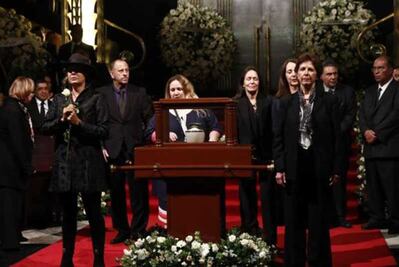 Despiden a José Luis Cuevas en el Palacio de Bellas Artes