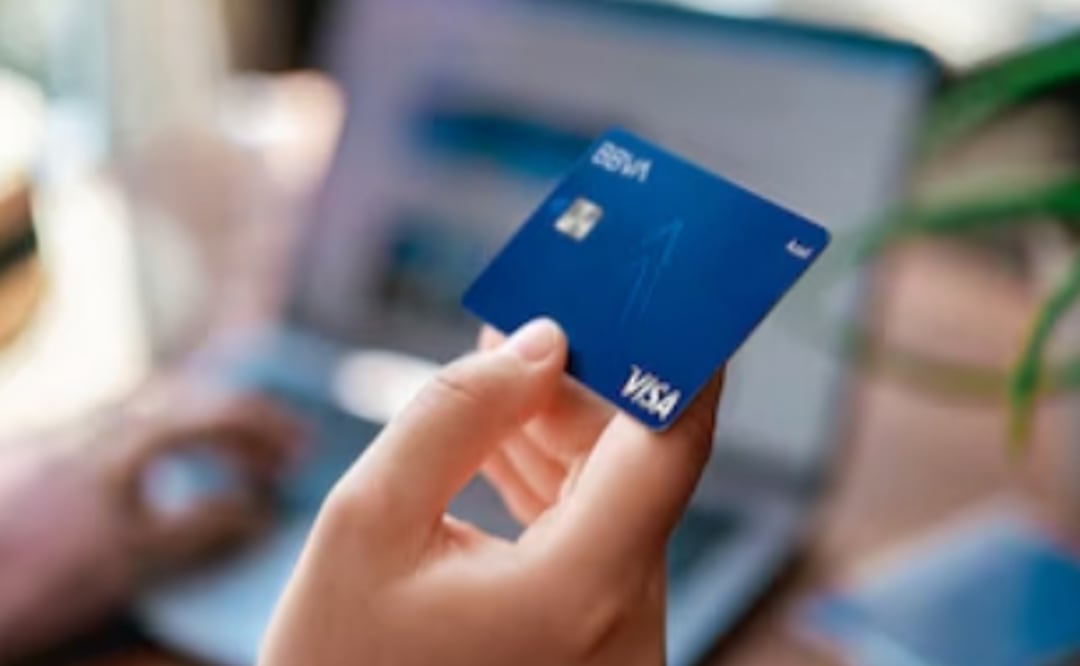 El acuerdo "busca crear un asistente conversacional e inteligente capaz de acompañar a las personas en su día a día financiero", señaló BBVA.