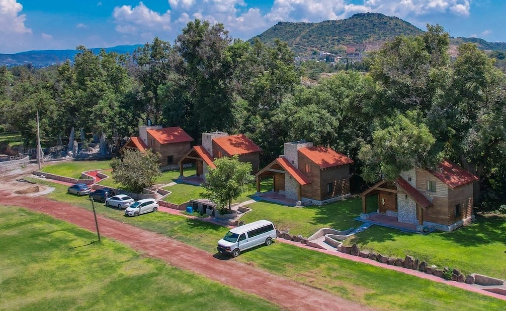 En el Parque Acuático Valle Paraíso también hay cabañas para hospedarse. Foto: Facebook Parque Acuático Valle Paraíso