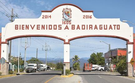 Alumnos y maestros dejan clases por violencia en pueblo de "El Chapo"