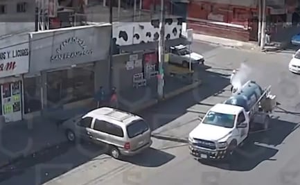 Trabajadores de pipa de gas controlan fuga cuando circulaban en calles de Tultitlán; no hay lesionados