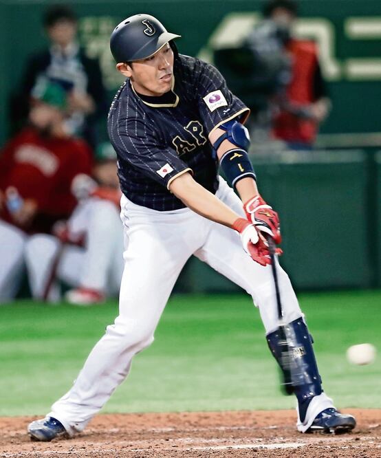 Seiichi Uchikawa conectó un hit al pitcher José Oyervides, en la fatídica. FOTO: KOJI SASAHARA. AP