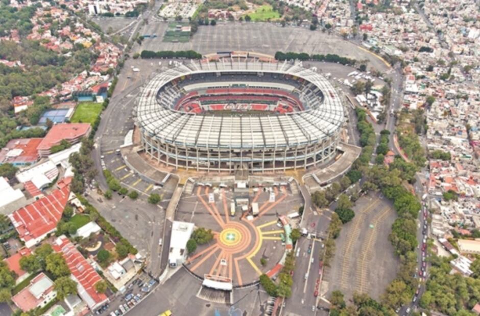 A la 4T se le va feo el avión