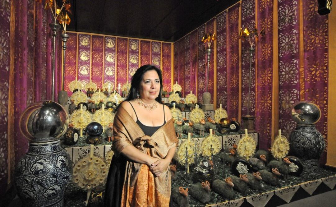 Altar de Dolores de Betsabeé Romero en San Ildefonso.  Arturo López / Conaculta. 
