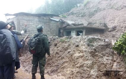 Declaran emergencia tras deslaves en municipios de Oaxaca