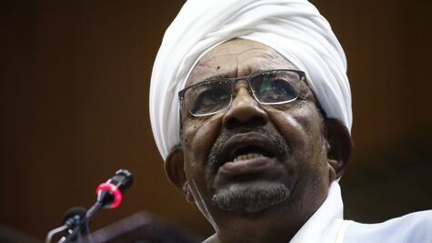 El ejército de Sudán derroca y arresta a Omar al Bashir tras 30 años en el poder