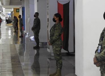 Gobierno federal asegura oficinas y mostradores de Interjet en el AICM