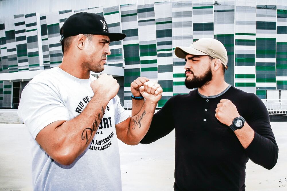 Kelvin enfrentará al “Fe n ó m e n o” el próximo 11 de marzo, en Fortaleza (INNOVA FOTO)