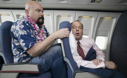 9 cosas que nunca debes hacer a bordo de un avión