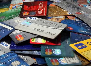 Pese a tasas elevadas, tarjetas de crédito siguen creciendo en México: Santander