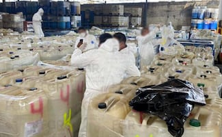 FGR incinera más de 120 toneladas de sustancias y precursores químicos; fueron asegurados en Sinaloa