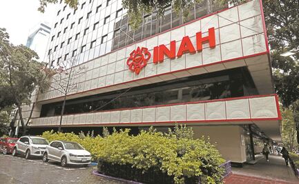 Buscamos superar la idea de una historia oficial y de bronce: Diego Prieto 