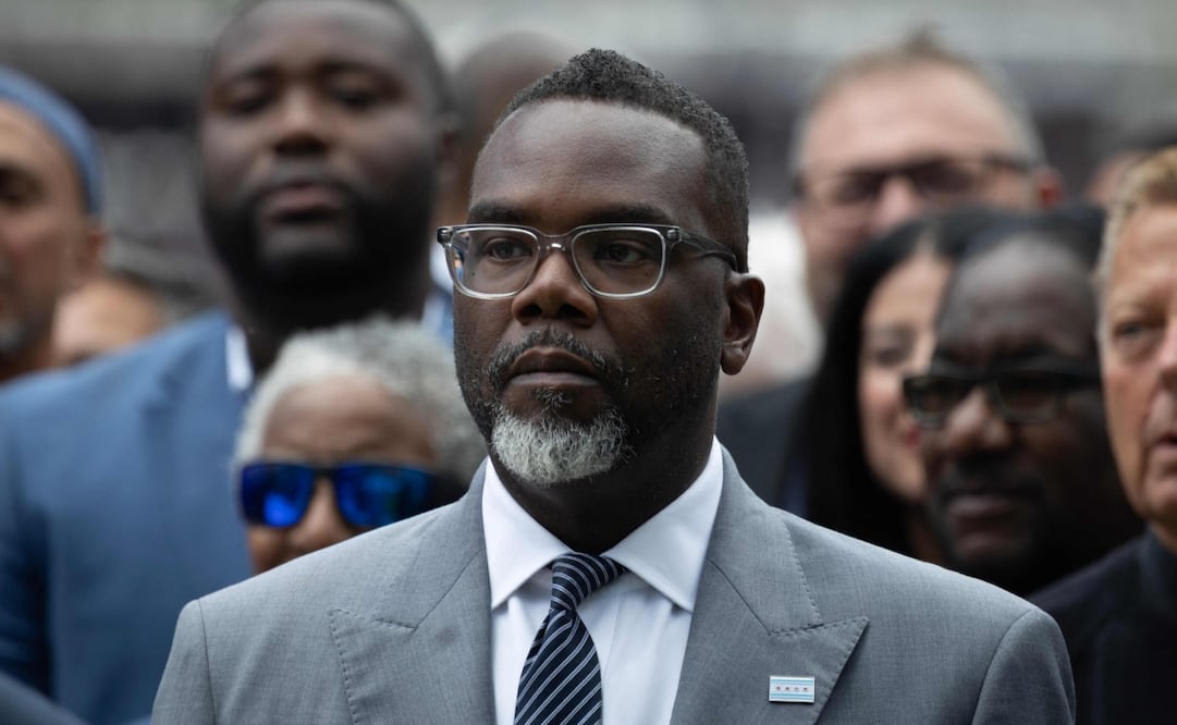 El alcalde de Chicago, Brandon Johnson. Foto: AFP