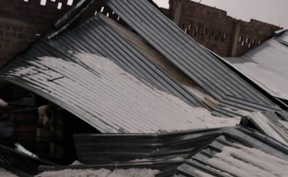 Granizada en Tlalpan deja daños en bodega y una casa; no se reportan heridos