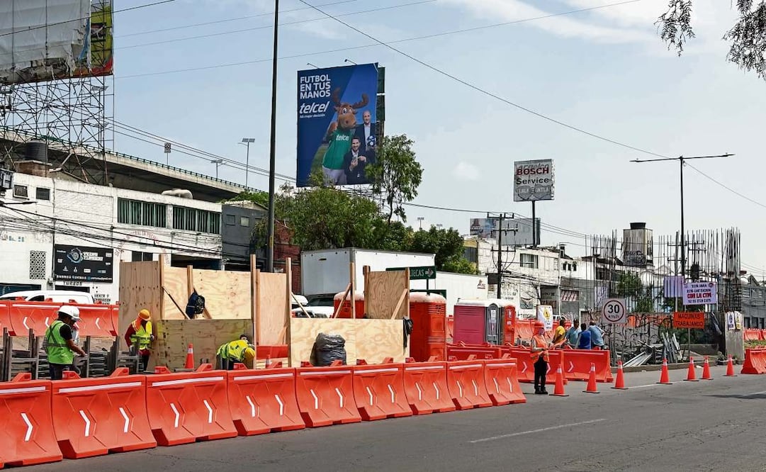 Las obras iniciaron en la avenida Gustavo Baz, en dirección a Cuautitlán
Izcalli, a la altura de Tequexquinahuac. Foto: ARTURO CONTRERAS/EL UNIVERSAL