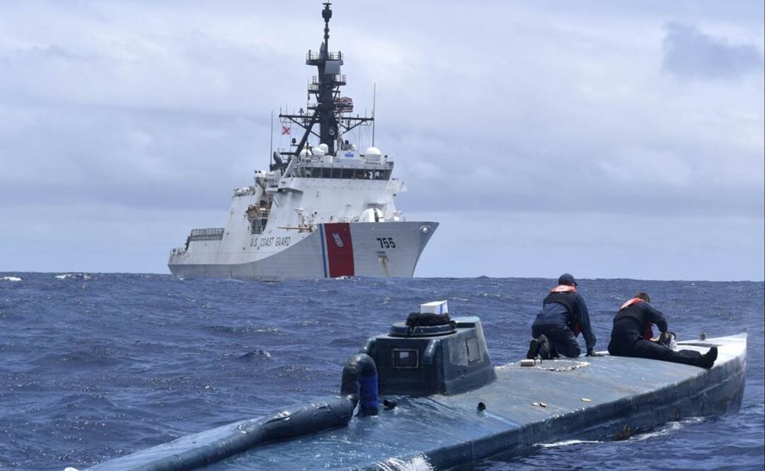 (Petty Officer 1st Class Matthew Masaschi/U.S. Coast Guard via AP)