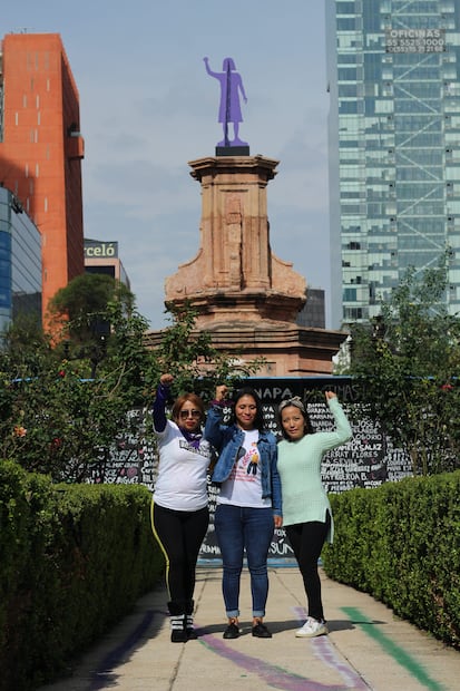 Yara Vargas, Yadira Barrios y Yeritza Bautista, sobrevivientes de intento de feminicidio en México. Foto: Brenda Martínez/EL UNIVERSAL