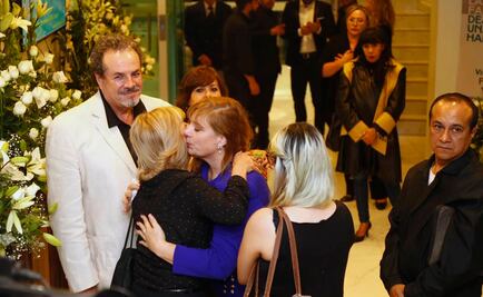 Rogelio Guerra recibe alegre despedida