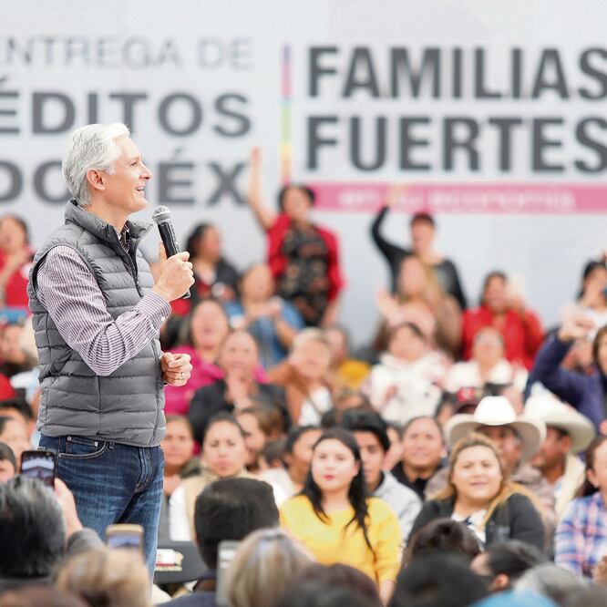El gobernador del Edomex, Alfredo del Mazo, detalló que quienes tramitan microcréditos por primera ocasión reciben 4 mil pesos y luego pueden solicitar otro por 8 mil pesos. CORTESÍA