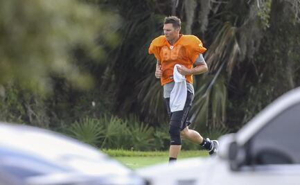 Tom Brady continúa ignorando recomendaciones de NFL por el Covid-19