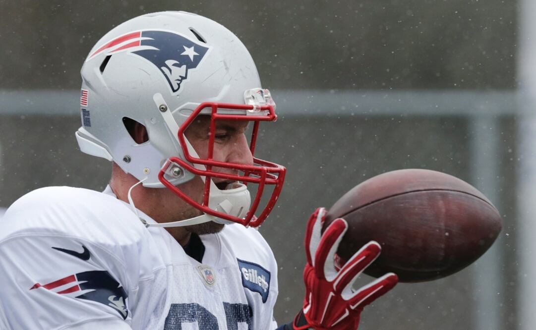 Rob Gronkowski descartó el retiro. Foto: AP
