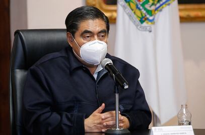 Reducción de recursos no afectará el combate a la pobreza en Puebla: Barbosa