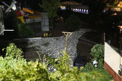 Lluvia desborda presa en Tacubaya