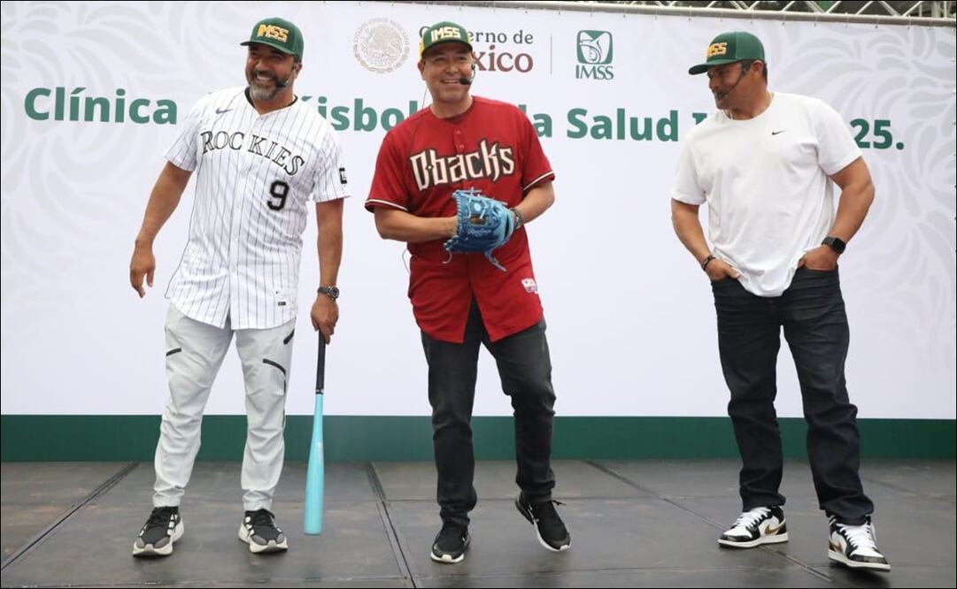 Leyendas de la Selección Mexicana de Beisbol impartieron clínica a niños en la Ciudad de México / FOTO: Cortesía IMSS