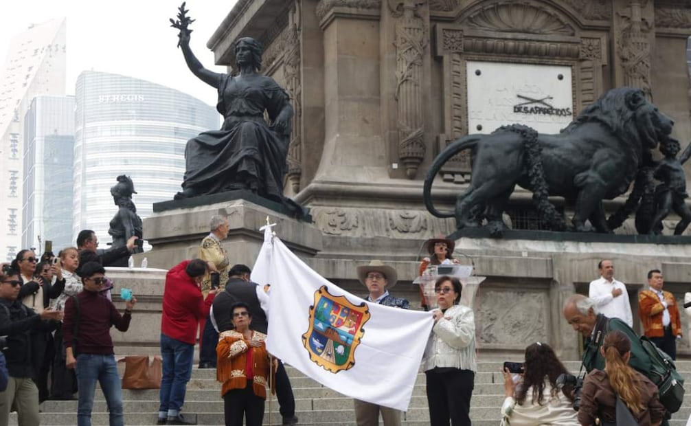 Aspectos del 197 aniversario de la victoria de Tampico, Tamaulipas, en el Ángel de la Independencia, Ciudad de México, el 12 de septiembre de 2026. Foto: Carlos Mejía / EL UNIVERSAL