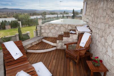 En Guanajuato hay un hotel donde puedes bañarte en cerveza
