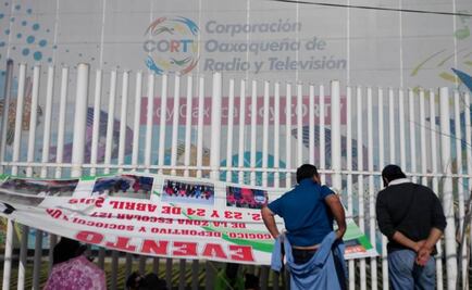 Maestros emiten mensaje por radio en Oaxaca