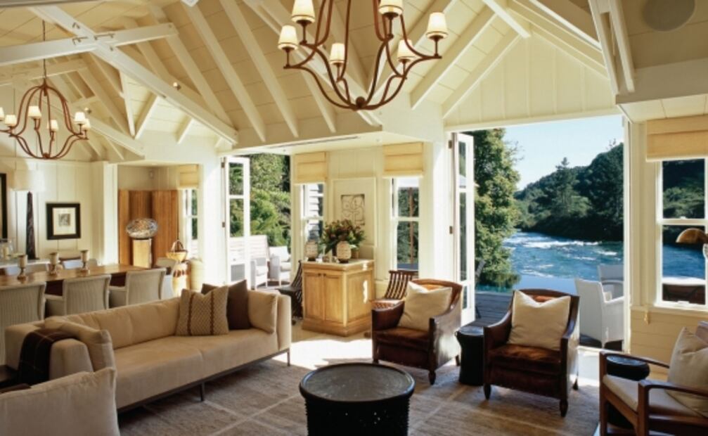 ¿Cómo viaja la reina Isabel II?