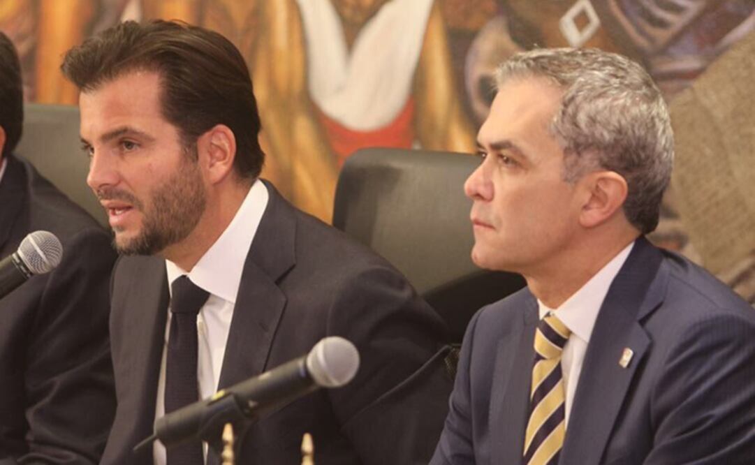 El secretario de Medio Ambiente y Recursos Naturales, Rafael Pacchiano, junto al jefe de Gobierno y presidente de la Conago, Miguel Ángel Mancera. (Foto: Twitter @CONAGO2017)