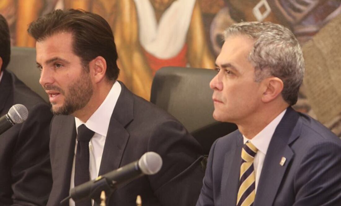 El secretario de Medio Ambiente y Recursos Naturales, Rafael Pacchiano, junto al jefe de Gobierno y presidente de la Conago, Miguel Ángel Mancera. (Foto: Twitter @CONAGO2017)