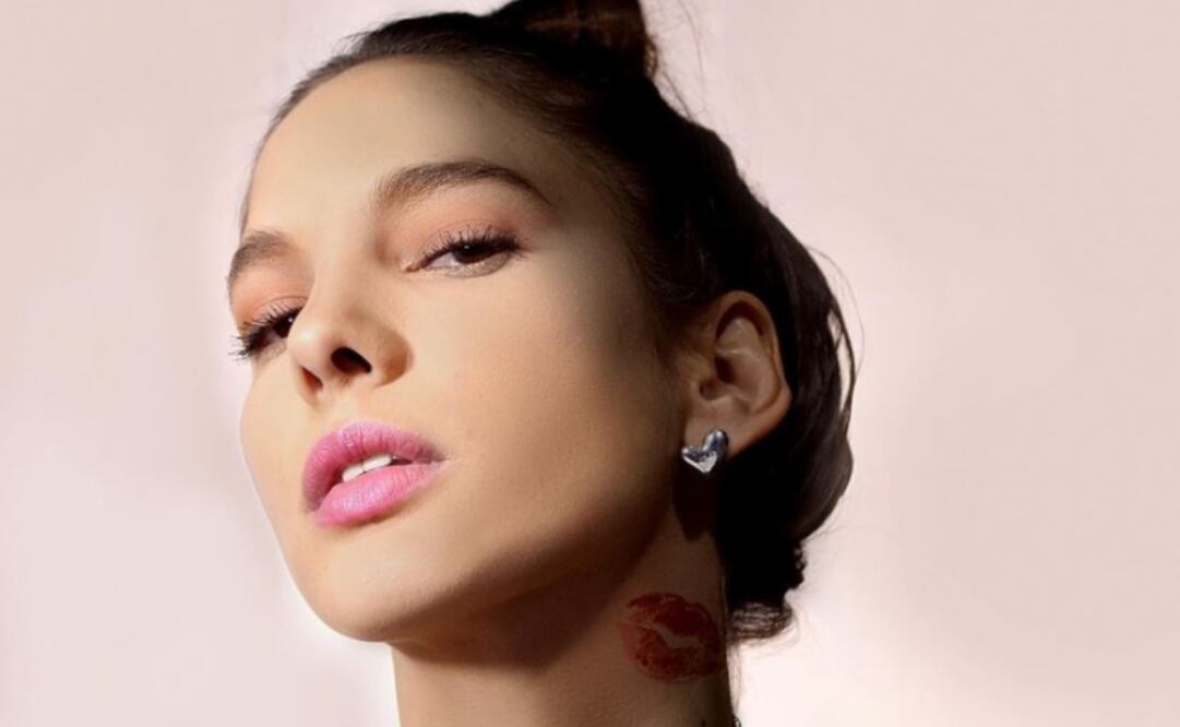 Arisita modeló uno se sus mejores conjuntos invernales durante sus vacaciones en Islandia. Foto: Instagram @arianny.tenorio