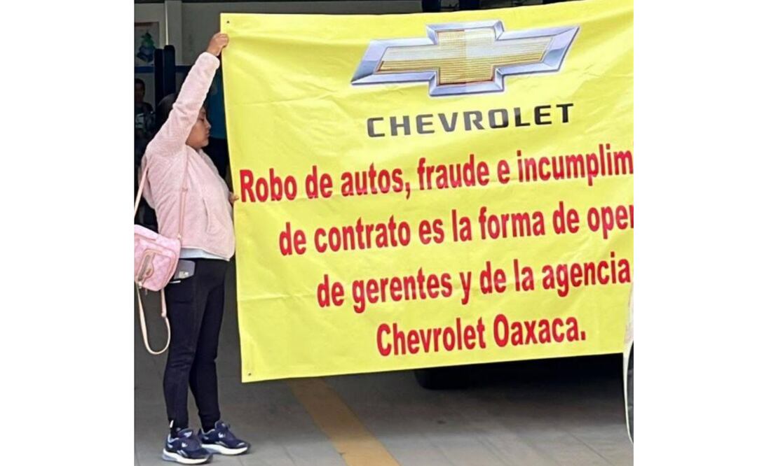 "Los trabajadores que fueron vinculados a proceso son los ejecutivos de venta. Agarraron a los de la cuerda más flojita, que son los asesores de venta”, manifestó Dalila López Morales, una de las víctimas. Foto: Especial.